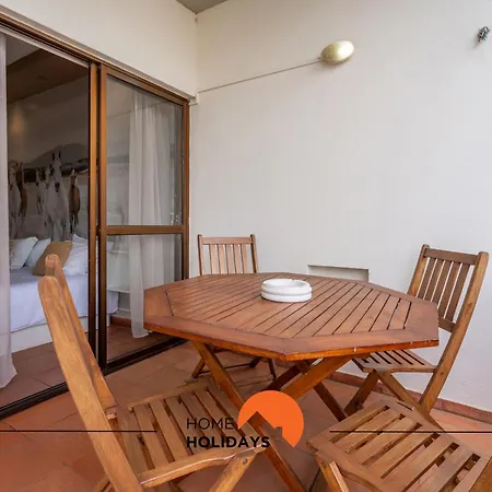 #212 Magna 106b By Holidays Appartement