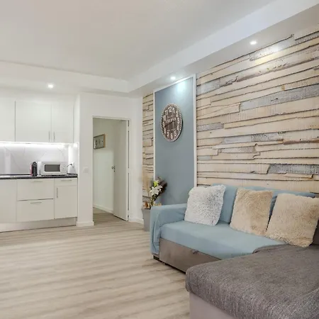 Apartment #212 Magna Pool & Views Albufeira