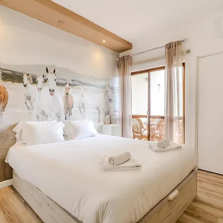 #212 Magna Pool & Views Appartement